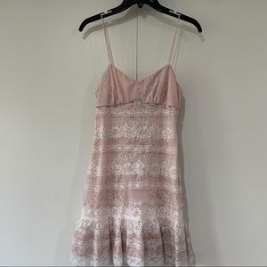 Pink & white dress 👗